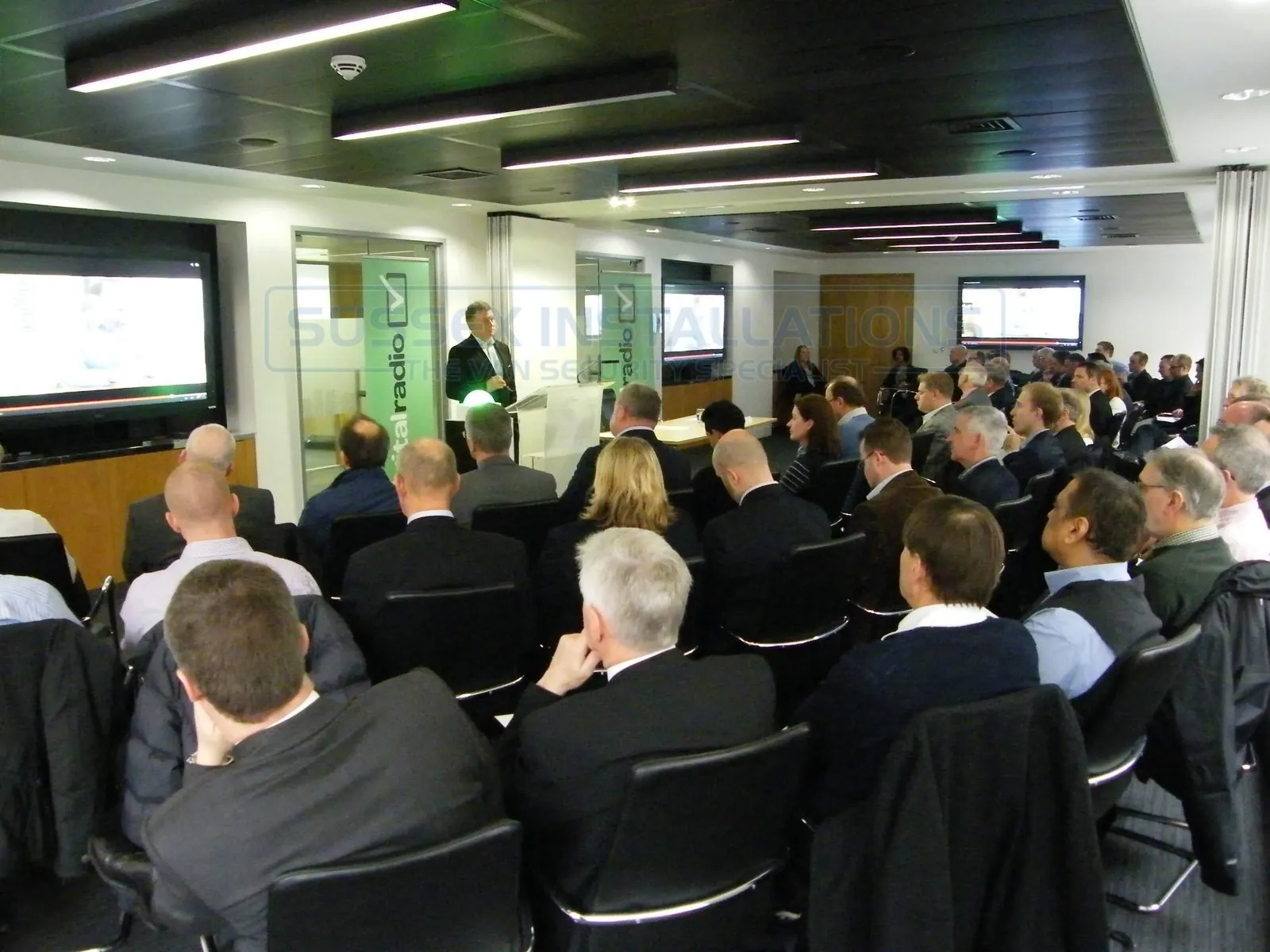 Digital radio launch presentation attended by vehicle industry representatives