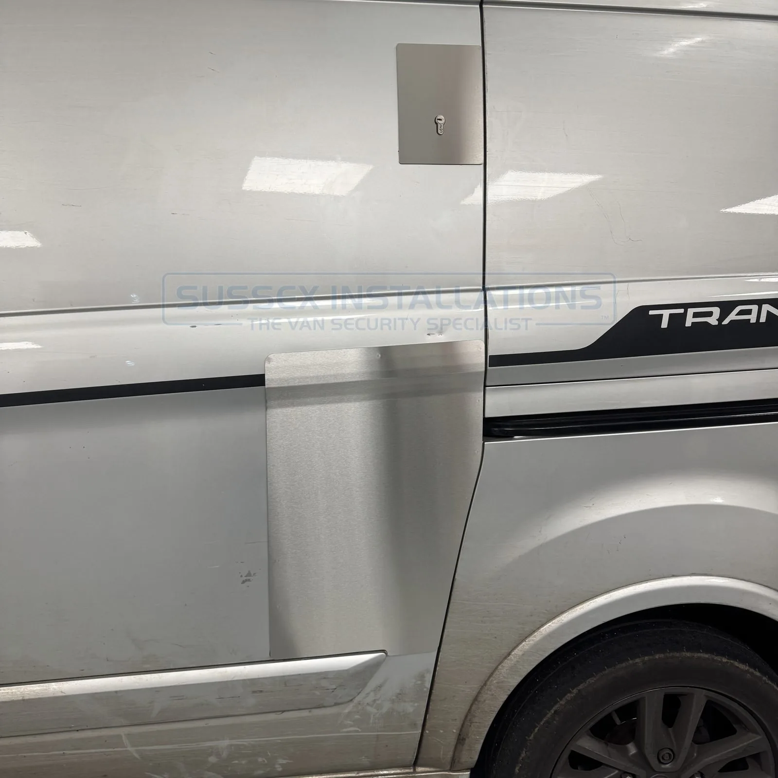 Ford Custom XL damage side door repair completed